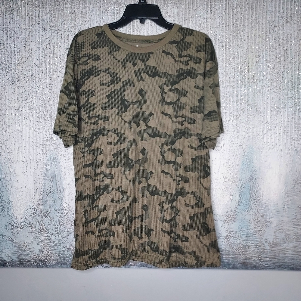 Spalding camo T-shirt